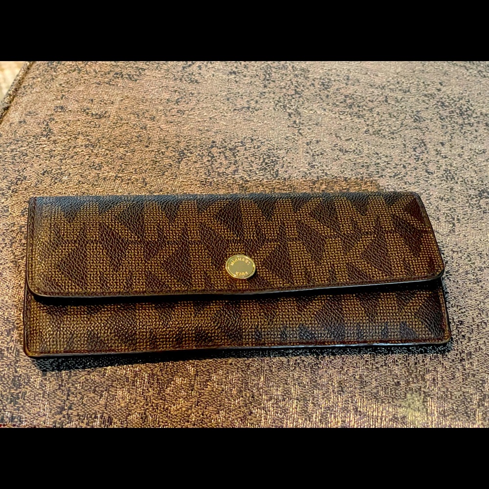 Michael Kors wallet.